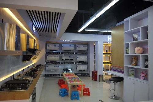 今天早上,龍港這里擠滿了人,真相是.......